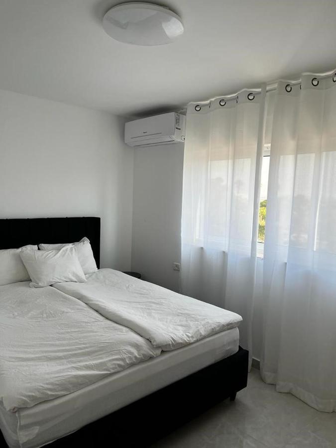 מישל נופש ,צופית תחתית 6003 Hotel Eilat Kültér fotó